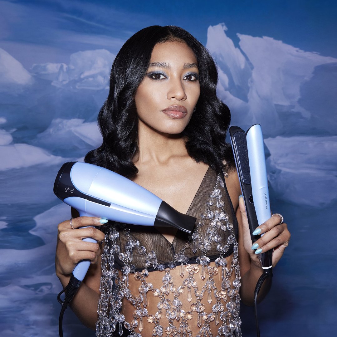 ghd Chronos & Helios Limited Edition Deluxe Icy Blue