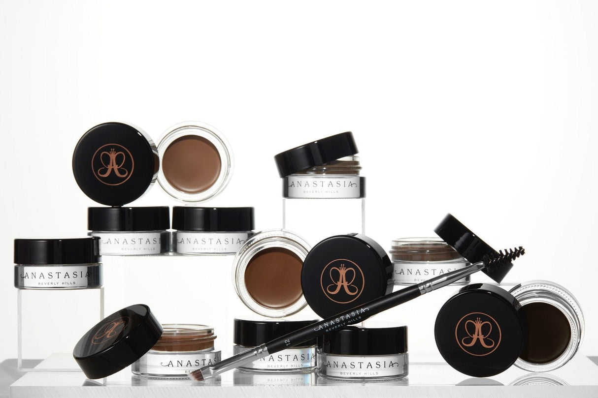 DipBrow Pomade