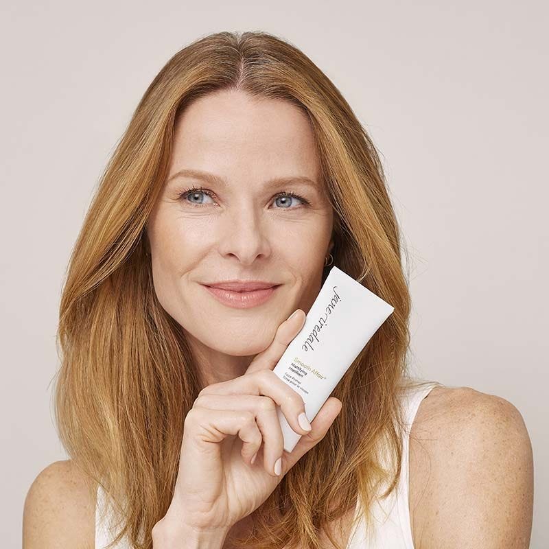 Smooth Affair® Mattifying Face Primer